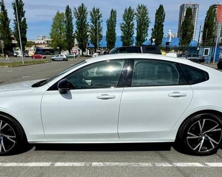 Вольво С90 2021 в Киеве на Automoto.ua Белый Вольво С90, объемом двигателя 1.97 л и пробегом 61 тыс. км за 36999 $, фото 8 на Automoto.ua