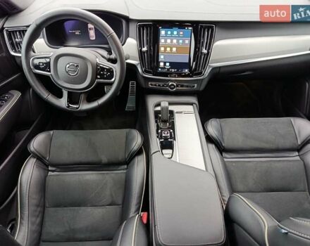 Белый Вольво С90, объемом двигателя 1.97 л и пробегом 69 тыс. км за 35900 $, фото 21 на Automoto.ua