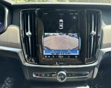 Белый Вольво С90, объемом двигателя 2 л и пробегом 30 тыс. км за 10500 $, фото 9 на Automoto.ua