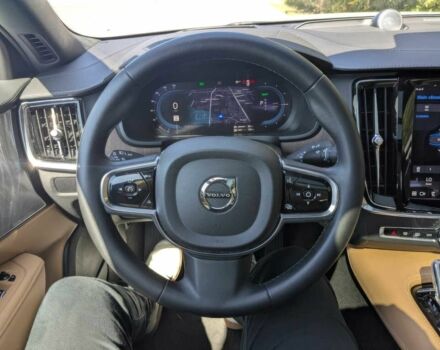 Вольво С90 2023 в Ивано-Франковске на Automoto.ua Белый Вольво С90, объемом двигателя 2 л и пробегом 10 тыс. км за 12900 $, фото 6 на Automoto.ua