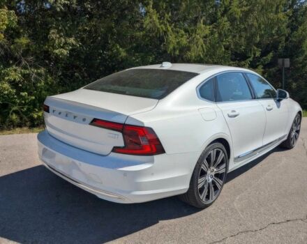 Вольво С90 2023 в Ивано-Франковске на Automoto.ua Белый Вольво С90, объемом двигателя 2 л и пробегом 10 тыс. км за 12900 $, фото 5 на Automoto.ua