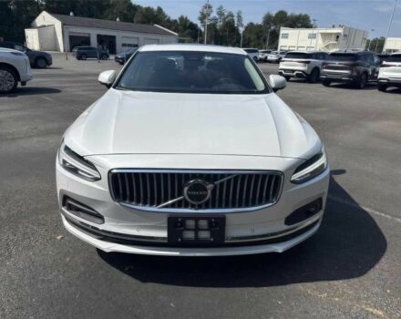 Белый Вольво С90, объемом двигателя 2 л и пробегом 30 тыс. км за 10500 $, фото 1 на Automoto.ua