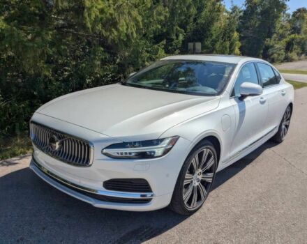 Вольво С90 2023 в Ивано-Франковске на Automoto.ua Белый Вольво С90, объемом двигателя 2 л и пробегом 10 тыс. км за 12900 $, фото 1 на Automoto.ua