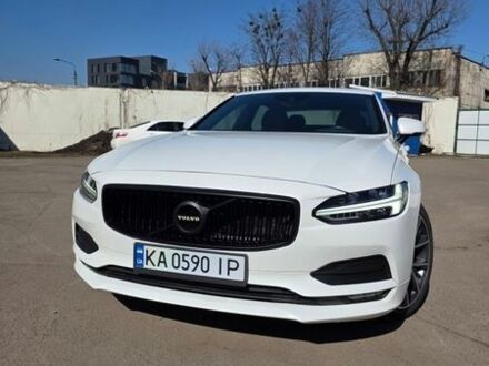 Белый Вольво С90, объемом двигателя 1.97 л и пробегом 83 тыс. км за 26000 $, фото 1 на Automoto.ua