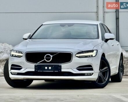 Білий Вольво S90, об'ємом двигуна 1.97 л та пробігом 146 тис. км за 22700 $, фото 1 на Automoto.ua