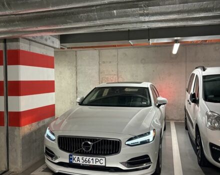 Білий Вольво S90, об'ємом двигуна 2 л та пробігом 148 тис. км за 22000 $, фото 1 на Automoto.ua