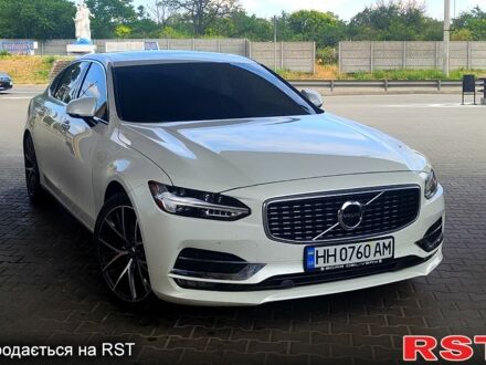 Білий Вольво S90, об'ємом двигуна 2 л та пробігом 110 тис. км за 21000 $, фото 1 на Automoto.ua