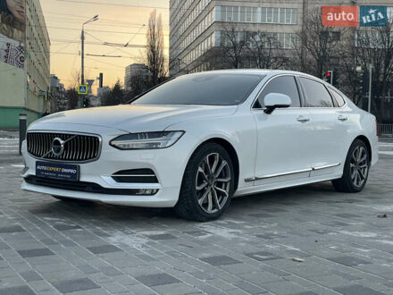Білий Вольво S90, об'ємом двигуна 1.97 л та пробігом 175 тис. км за 24500 $, фото 1 на Automoto.ua
