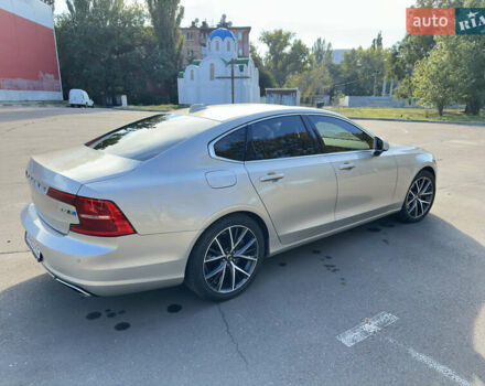 Бежевий Вольво S90, об'ємом двигуна 1.97 л та пробігом 175 тис. км за 24500 $, фото 4 на Automoto.ua