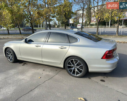 Бежевий Вольво S90, об'ємом двигуна 1.97 л та пробігом 175 тис. км за 24500 $, фото 1 на Automoto.ua