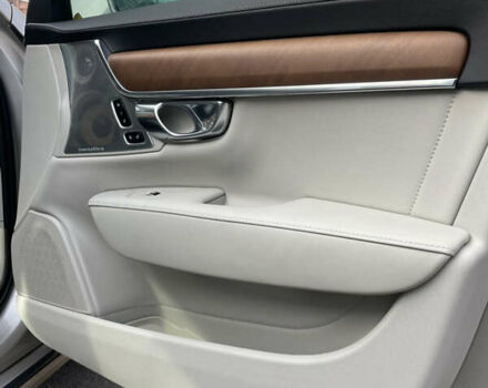 Бежевый Вольво С90, объемом двигателя 2 л и пробегом 98 тыс. км за 18500 $, фото 24 на Automoto.ua