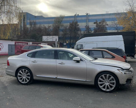 Бежевый Вольво С90, объемом двигателя 2 л и пробегом 98 тыс. км за 18500 $, фото 1 на Automoto.ua