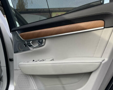 Бежевый Вольво С90, объемом двигателя 2 л и пробегом 98 тыс. км за 18500 $, фото 21 на Automoto.ua