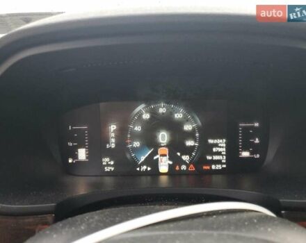 Бежевый Вольво С90, объемом двигателя 2 л и пробегом 139 тыс. км за 5500 $, фото 8 на Automoto.ua