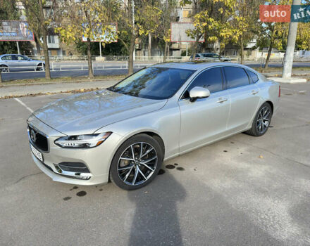 Бежевий Вольво S90, об'ємом двигуна 1.97 л та пробігом 175 тис. км за 24500 $, фото 1 на Automoto.ua