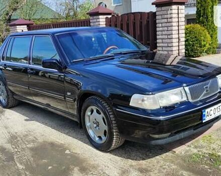 Чорний Вольво S90, об'ємом двигуна 2.92 л та пробігом 240 тис. км за 14000 $, фото 1 на Automoto.ua