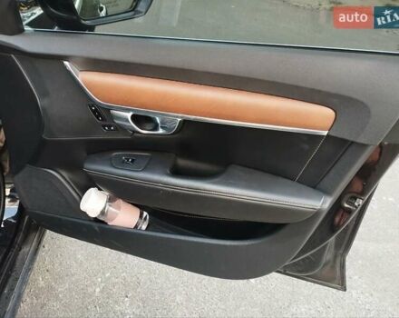 Чорний Вольво S90, об'ємом двигуна 1.97 л та пробігом 189 тис. км за 24500 $, фото 30 на Automoto.ua