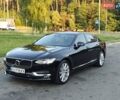 Чорний Вольво S90, об'ємом двигуна 2 л та пробігом 31 тис. км за 28000 $, фото 1 на Automoto.ua