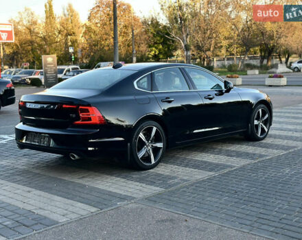Чорний Вольво S90, об'ємом двигуна 1.97 л та пробігом 95 тис. км за 26900 $, фото 4 на Automoto.ua