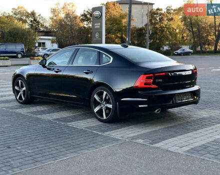 Чорний Вольво S90, об'ємом двигуна 1.97 л та пробігом 95 тис. км за 26900 $, фото 6 на Automoto.ua