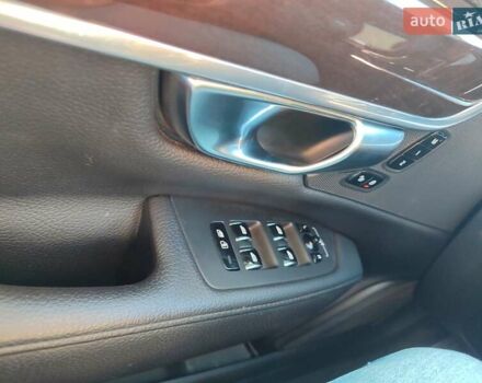 Черный Вольво С90, объемом двигателя 1.97 л и пробегом 105 тыс. км за 22900 $, фото 23 на Automoto.ua