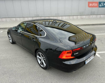 Черный Вольво С90, объемом двигателя 1.97 л и пробегом 144 тыс. км за 22900 $, фото 8 на Automoto.ua