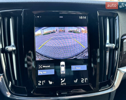 Чорний Вольво S90, об'ємом двигуна 1.97 л та пробігом 95 тис. км за 26900 $, фото 16 на Automoto.ua