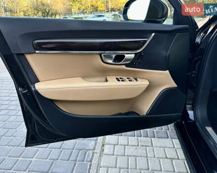 Чорний Вольво S90, об'ємом двигуна 1.97 л та пробігом 95 тис. км за 26900 $, фото 8 на Automoto.ua