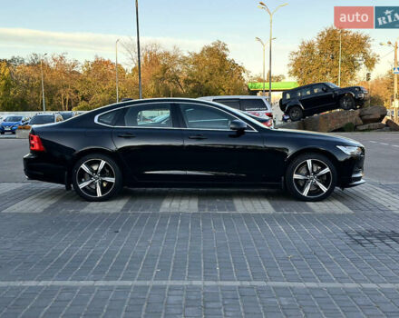 Чорний Вольво S90, об'ємом двигуна 1.97 л та пробігом 95 тис. км за 26900 $, фото 3 на Automoto.ua