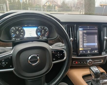 Черный Вольво С90, объемом двигателя 2 л и пробегом 120 тыс. км за 21500 $, фото 6 на Automoto.ua