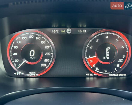 Чорний Вольво S90, об'ємом двигуна 1.97 л та пробігом 95 тис. км за 26900 $, фото 13 на Automoto.ua