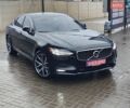 Чорний Вольво S90, об'ємом двигуна 2 л та пробігом 205 тис. км за 17500 $, фото 1 на Automoto.ua