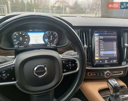 Черный Вольво С90, объемом двигателя 2 л и пробегом 120 тыс. км за 21500 $, фото 6 на Automoto.ua