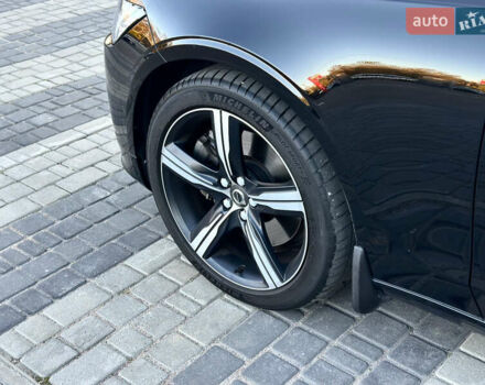 Чорний Вольво S90, об'ємом двигуна 1.97 л та пробігом 95 тис. км за 26900 $, фото 7 на Automoto.ua