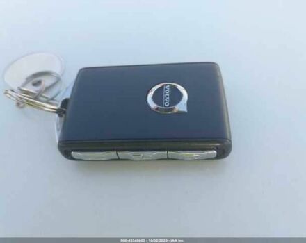 Черный Вольво С90, объемом двигателя 2 л и пробегом 64 тыс. км за 7000 $, фото 10 на Automoto.ua