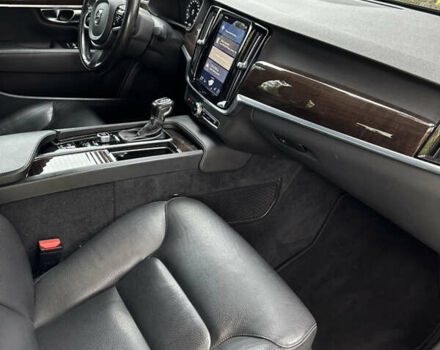 Черный Вольво С90, объемом двигателя 1.97 л и пробегом 210 тыс. км за 17950 $, фото 13 на Automoto.ua