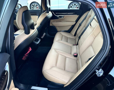 Чорний Вольво S90, об'ємом двигуна 1.97 л та пробігом 95 тис. км за 26900 $, фото 17 на Automoto.ua