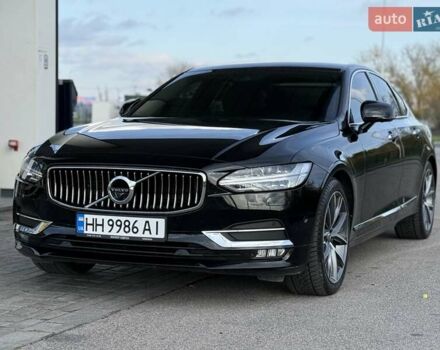 Вольво С90 2018 в Днепре (Днепропетровске) на Automoto.ua Черный Вольво С90, объемом двигателя 1.97 л и пробегом 60 тыс. км за 34999 $, фото 5 на Automoto.ua