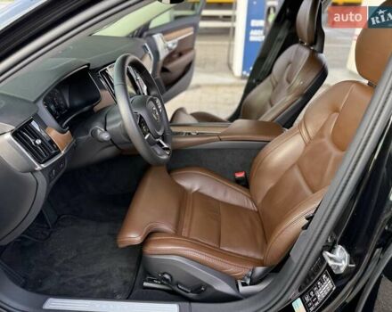 Вольво С90 2018 в Днепре (Днепропетровске) на Automoto.ua Черный Вольво С90, объемом двигателя 1.97 л и пробегом 60 тыс. км за 34999 $, фото 16 на Automoto.ua