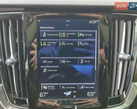 Чорний Вольво S90, об'ємом двигуна 1.97 л та пробігом 103 тис. км за 15900 $, фото 18 на Automoto.ua