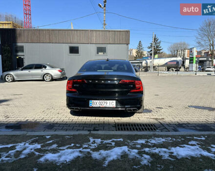 Черный Вольво С90, объемом двигателя 1.97 л и пробегом 132 тыс. км за 23500 $, фото 5 на Automoto.ua