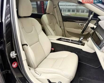 Чорний Вольво S90, об'ємом двигуна 2 л та пробігом 124 тис. км за 27000 $, фото 20 на Automoto.ua