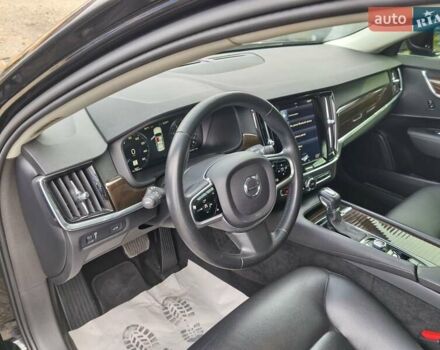 Чорний Вольво S90, об'ємом двигуна 1.97 л та пробігом 103 тис. км за 15900 $, фото 13 на Automoto.ua