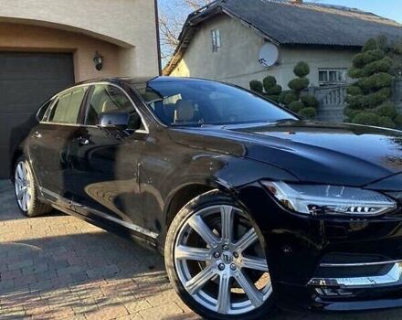 Вольво С90 2018 в Львове на Automoto.ua Черный Вольво С90, объемом двигателя 1.97 л и пробегом 96 тыс. км за 20100 $, фото 2 на Automoto.ua