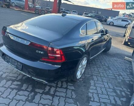 Черный Вольво С90, объемом двигателя 2 л и пробегом 88 тыс. км за 16900 $, фото 3 на Automoto.ua