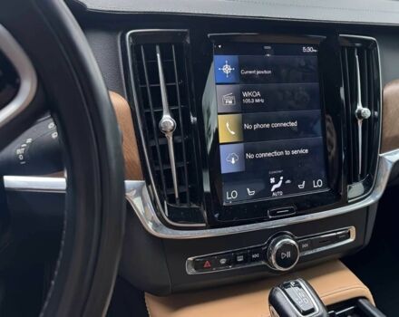 Чорний Вольво S90, об'ємом двигуна 2 л та пробігом 30 тис. км за 13500 $, фото 6 на Automoto.ua