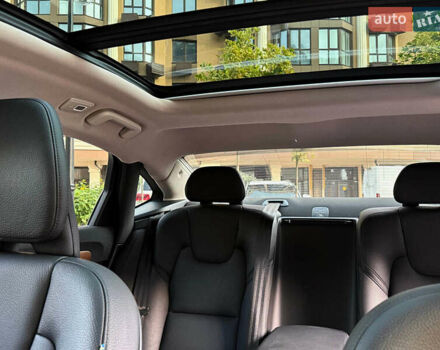 Черный Вольво С90, объемом двигателя 1.97 л и пробегом 120 тыс. км за 33990 $, фото 40 на Automoto.ua