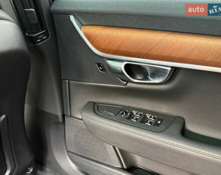 Черный Вольво С90, объемом двигателя 1.97 л и пробегом 120 тыс. км за 33990 $, фото 28 на Automoto.ua