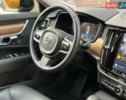 Черный Вольво С90, объемом двигателя 1.97 л и пробегом 121 тыс. км за 33490 $, фото 30 на Automoto.ua