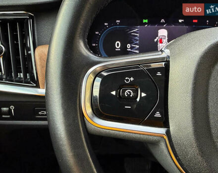 Черный Вольво С90, объемом двигателя 1.97 л и пробегом 120 тыс. км за 33990 $, фото 21 на Automoto.ua